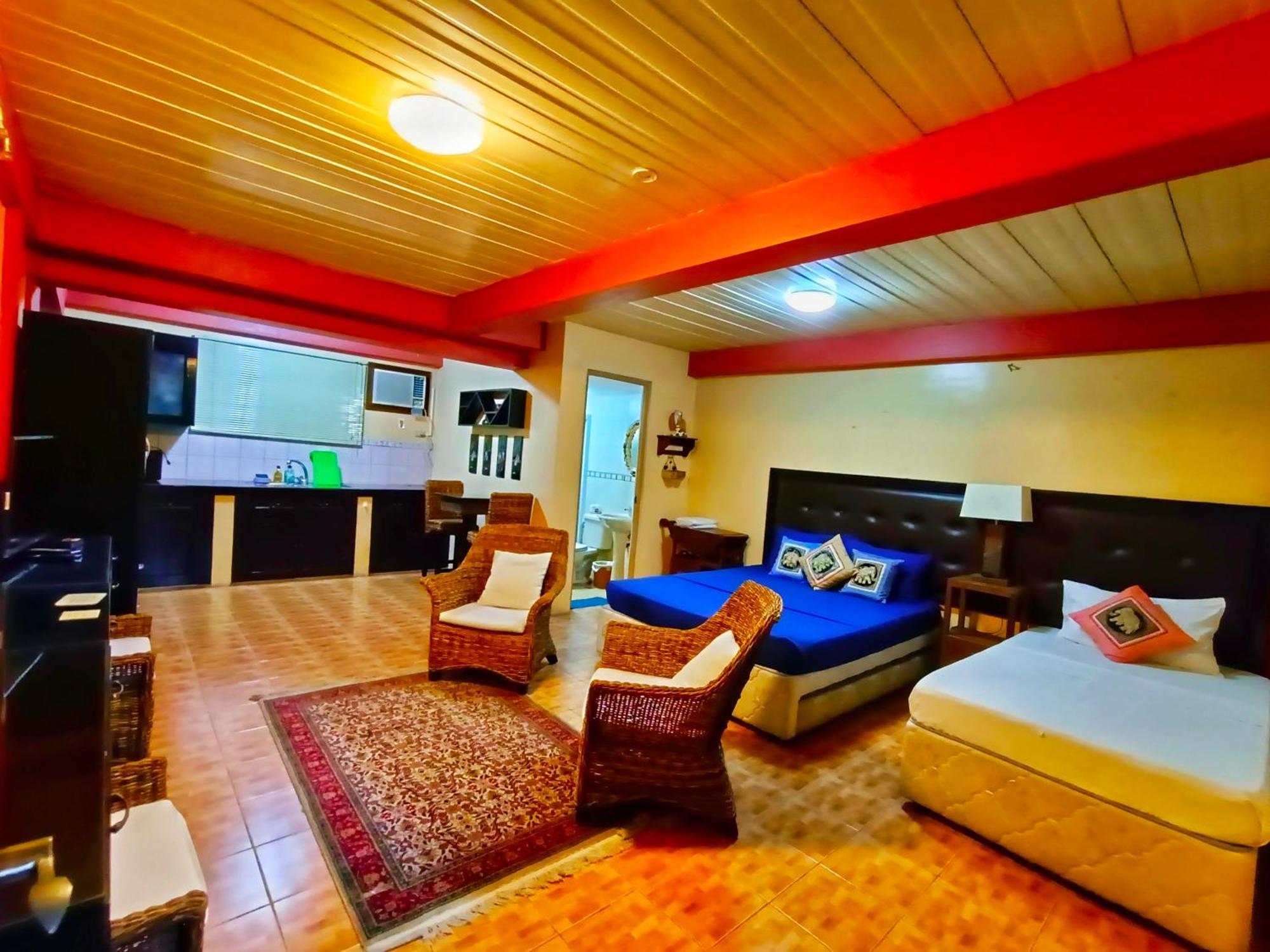 Monte Rio Gardens Bed & Breakfast Alaminos Exterior photo