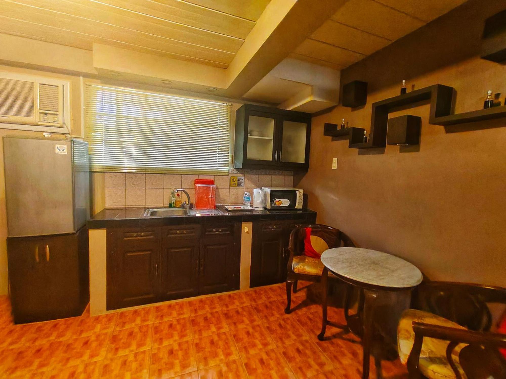 Monte Rio Gardens Bed & Breakfast Alaminos Exterior photo